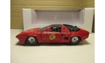 LAMBORGHINI  SILHOUETTE  KING STAR  1/43  двери открываются с кнопки, масштабная модель, scale0