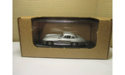 MERCEDES - BENZ   300 SL  Minichamps