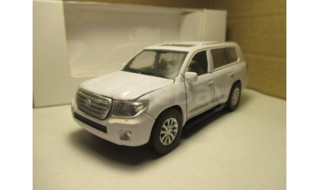 TOYOTA LAND CRUISER 200  Top Mark, масштабная модель, scale0