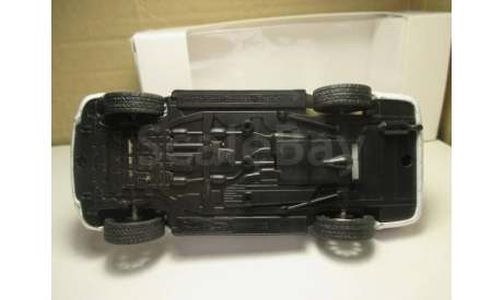 TOYOTA LAND CRUISER 200  Top Mark, масштабная модель, scale0