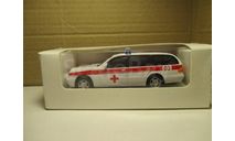 MERCEDES BENZ  300T  СКОРАЯ МЕДИЦИНСКАЯ ПОМОЩЬ CARARAMA, масштабная модель, scale0, Mercedes-Benz