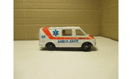 MERCEDES BENZ  SPRINTER  AMBULANCE  размер HOT WHEELS, масштабная модель, scale0, Mercedes-Benz