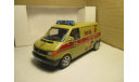 Volkswagen T4 KRANKENWAGEN  Cararama  Hongwell, масштабная модель, scale0