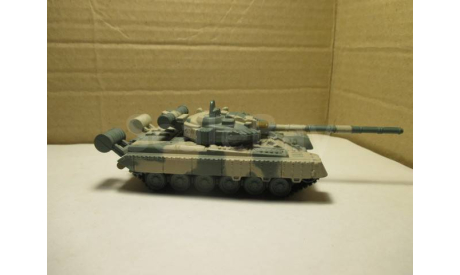 ТАНК  Т 80, масштабные модели бронетехники, scale0