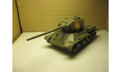 ТАНК  Т 34 СССР 1/43 ЗАВОД АРСЕНАЛ, масштабная модель, scale43