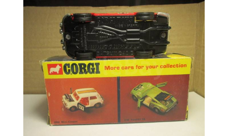DATSUN 240 Z   CORGI TOYS  ОРИГИНАЛЬНАЯ КОРОБКА, масштабная модель, scale0