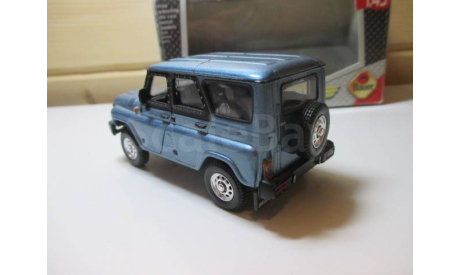 УАЗ ХАНТЕР UAZ HUNTER BAUER голубой металлик, масштабная модель, scale0