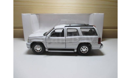 CADILLAC ESCALADE 2002  WELLY, масштабная модель, scale0