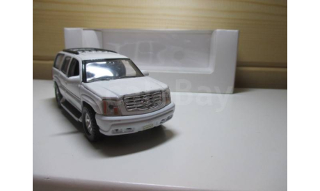 CADILLAC ESCALADE 2002  WELLY, масштабная модель, scale0