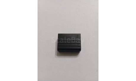 Ящик АКБ КрАЗ-258, сборная модель автомобиля, AVD Models, scale43