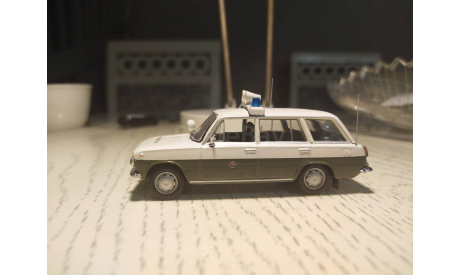 ВАЗ 2102 volkspolizei, масштабная модель, IST Models, scale43
