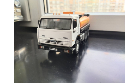КамАЗ 54115 ’Ядовитые вещества’, масштабная модель, autobahn, scale43