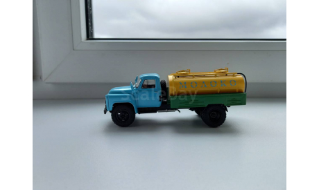 ГАЗ 53 Молоко (АЦПТ-3,3). DeAgostini 1:43, масштабная модель, Автолегенды СССР журнал от DeAgostini, scale43