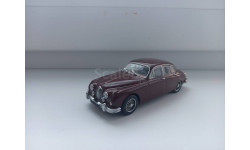 Jaguar MK II.  Minichamps 1:43
