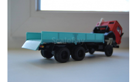 КамАЗ-5320 с тентом 1:43 Элекон, масштабная модель, scale43