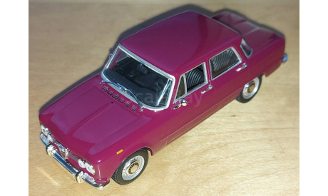 Alfa Romeo Giulia (1970), масштабная модель, Minichamps, scale43