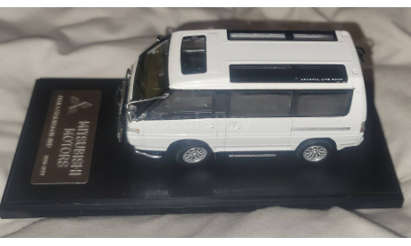Mitsubishi Delica L300 Star Wagon 4WD (1990-1999), масштабная модель, Sunyork, scale43