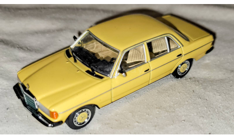 Mercedes-Benz 230 E W123, масштабная модель, Minichamps, scale43
