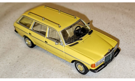 Mercedes-Benz 230TE W123, масштабная модель, Minichamps, scale43