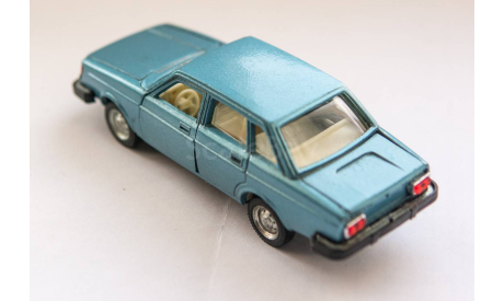 Volvo 244 DL, масштабная модель, Inter Cars, scale43