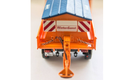 Mercedes-Benz Unimog 1300, масштабная модель, Minichamps, scale43