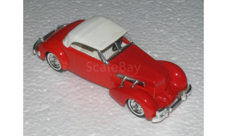 Cord Model 812 SUPERCHARGED Convertible Phaeton Sedan (1937), масштабная модель, Matchbox, scale43
