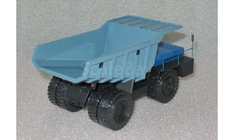 БелАЗ-540А самосвал (MD models), масштабная модель, 1:43, 1/43