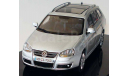 VOLKSWAGEN Golf V Variant, silver metallic, масштабная модель, Autoart, scale43