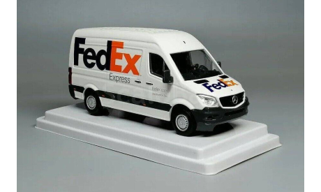 MERCEDES-BENZ Sprinter FedEx, white, масштабная модель, Eligor, scale43