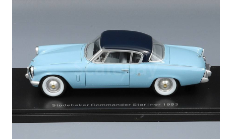 STUDEBAKER Commander Starliner (1953), light blue/dark blue, масштабная модель, Best of Show, scale43