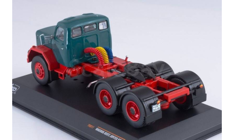 MAGIRUS Jupiter 6x6, green / red, масштабная модель, IXO, scale43