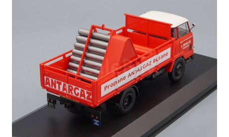 UNIC Auteuil Gas Transporter ’ANTARGAZ’ (1963), red, масштабная модель, IXO грузовики (серии TRU), scale43
