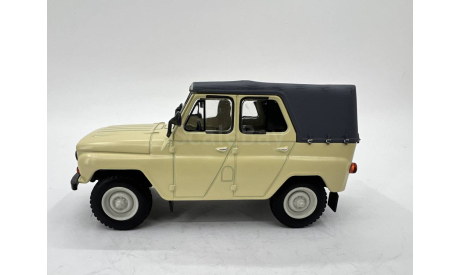 УАЗ-469   (IST models Восточно-европейская серия), масштабная модель, scale43
