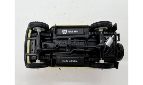 УАЗ-469   (IST models Восточно-европейская серия), масштабная модель, scale43