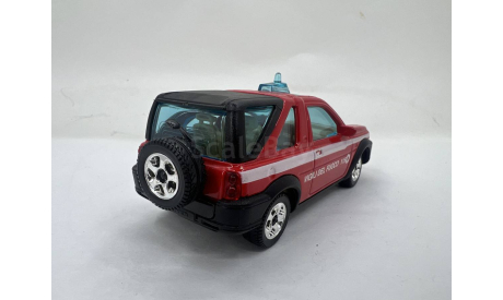 Freelander пож. вариант (Bburago), масштабная модель, scale43, Land Rover