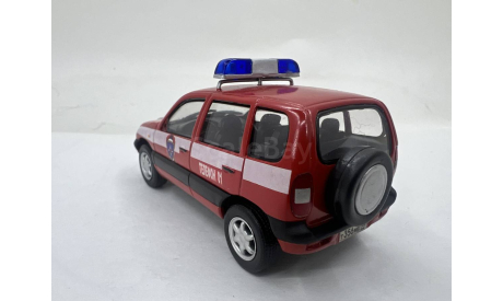 NIVA Chevrolet пож. вариант, масштабная модель, Bauer/Cararama/Hongwell, scale43, ВАЗ