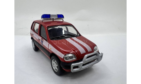 NIVA Chevrolet пож. вариант, масштабная модель, Bauer/Cararama/Hongwell, scale43, ВАЗ