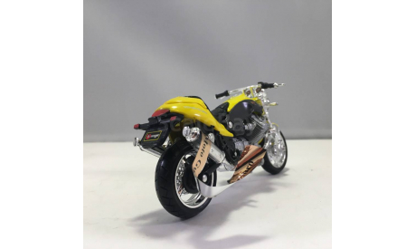 MOTO GUZZI V10 CENTAURO, масштабная модель мотоцикла, BBurago, scale0