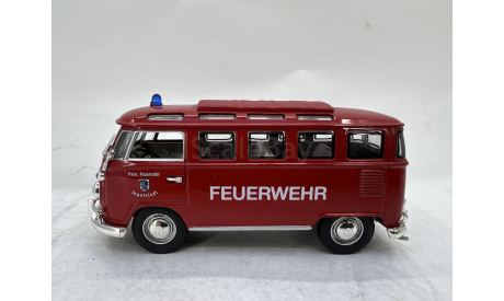 Volkswagen Microbus Feuerwehr 1962 (Signatur series), масштабная модель, scale43