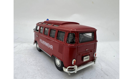 Volkswagen Microbus Feuerwehr 1962 (Signatur series), масштабная модель, scale43