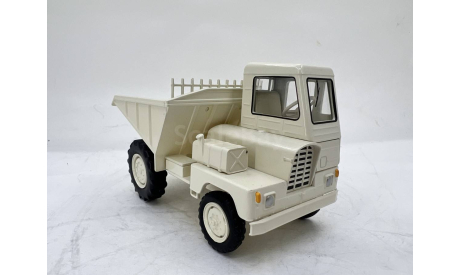 Dutra DR-50 (Hachette трактора), масштабная модель трактора, Тракторы. История, люди, машины. (Hachette collections), scale43
