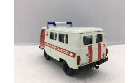26-06   УАЗ-3962 медицинский  (’COSSAСK’), масштабная модель, Конверсии мастеров-одиночек, scale43