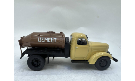 КАЗ-601 цементовоз  (серия «Автомобили на службе»), масштабная модель, DeAgostini, scale43