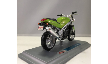 TRIUMPH SPEED TRIPLE, масштабная модель мотоцикла, MAISTO, scale0