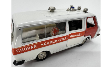 РАФ-22031 скорая медицинская помощь, масштабная модель, Агат/Моссар/Тантал, scale43