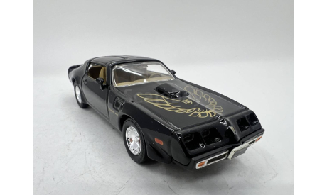 PONTIAC FAIRBIRD   1979, масштабная модель, Road Signature, scale43