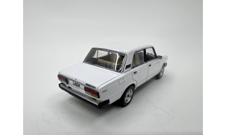 ВАЗ-2107 Жигули   (IST model Восточно-европейская серия), масштабная модель, IST Models, scale43