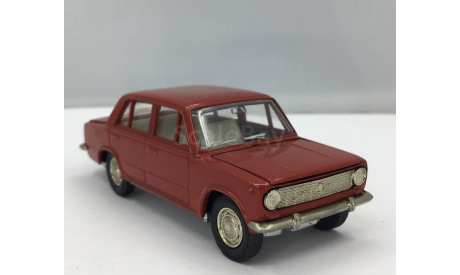 ВАЗ 2101, масштабная модель, Агат/Моссар/Тантал, scale43