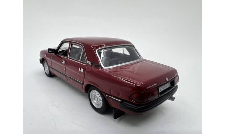 ГАЗ-3110 «Волга»   (IST models Восточно-европейская серия), масштабная модель, 1:43, 1/43