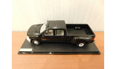 Chevrolet Silverado 3500 Big Dooley 2011 Black, масштабная модель, GLM, scale43